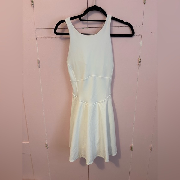 Lululemon Court Crush Tennis Dress Size 8 - Picture 6 of 8